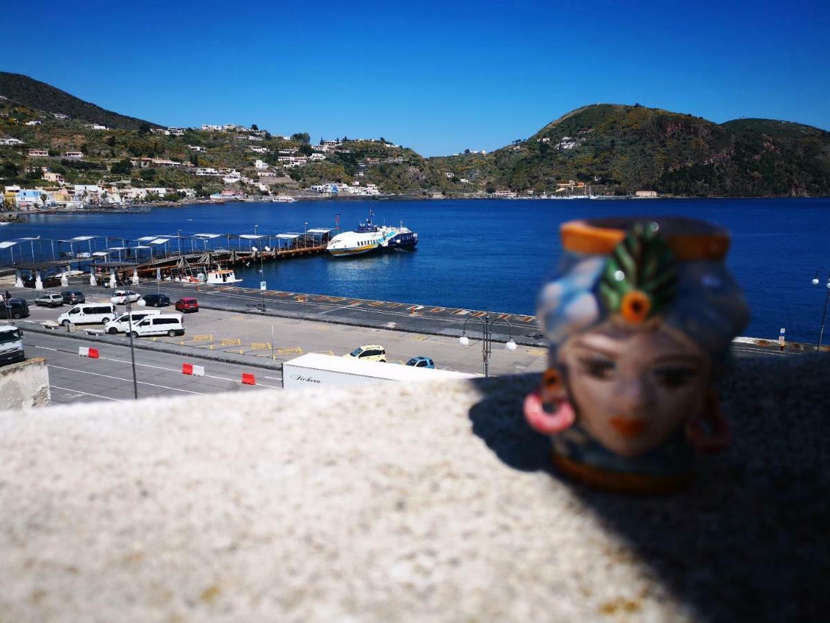 Tenente Amendola 2 Lipari  Buitenkant foto